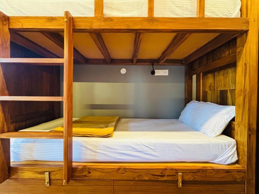 The European House Pattaya Bed & Breakfast Ngoại thất bức ảnh
