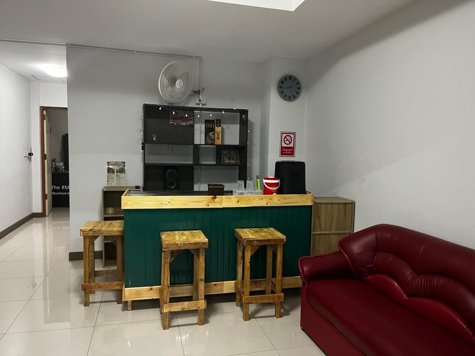 The European House Pattaya Bed & Breakfast Ngoại thất bức ảnh