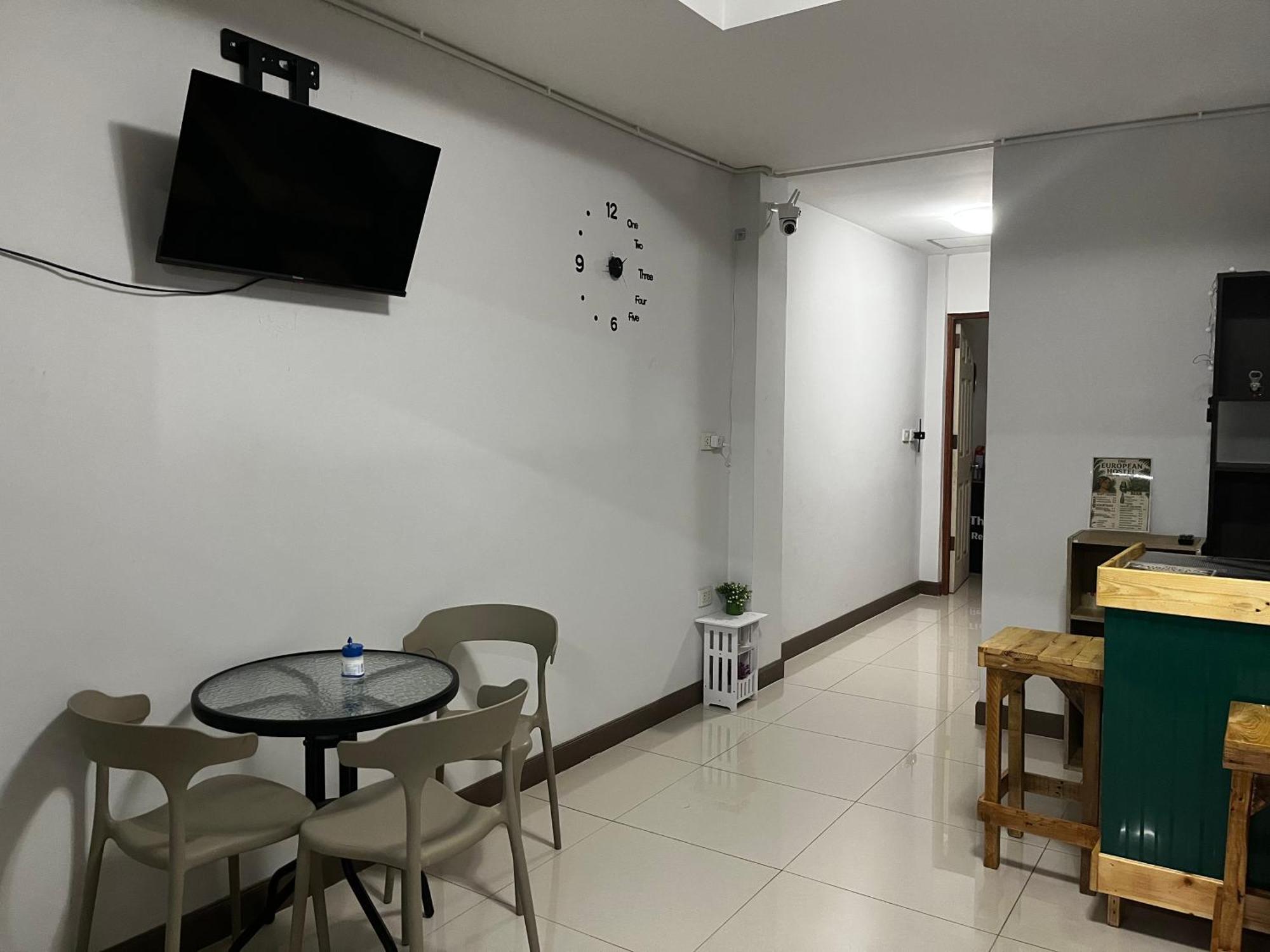 The European House Pattaya Bed & Breakfast Ngoại thất bức ảnh